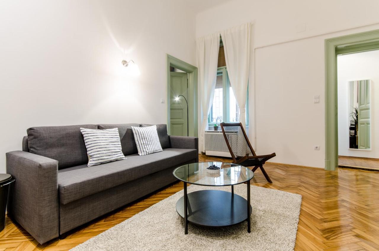 Deluxe 2 Bedroom Apartment in B63. Boedapest Buitenkant foto