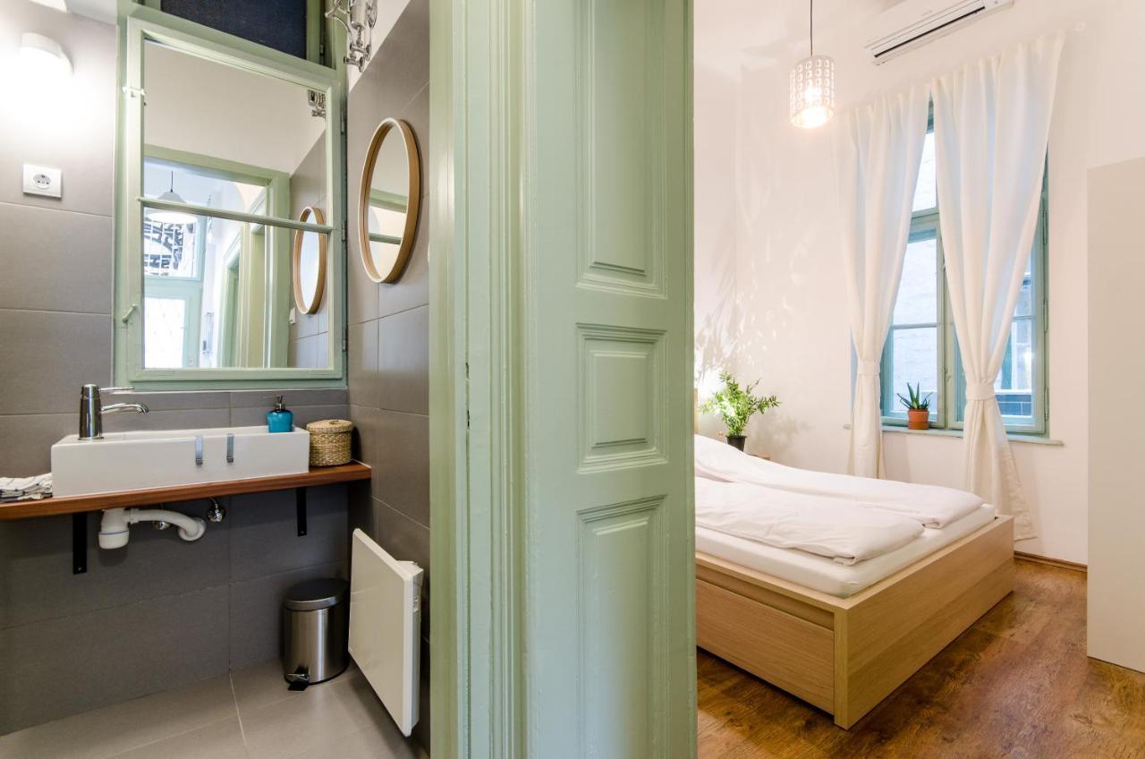 Deluxe 2 Bedroom Apartment in B63. Boedapest Buitenkant foto